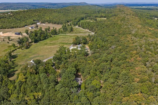 207 Goshen Valley Dr Drive, Mayflower, AR 72106