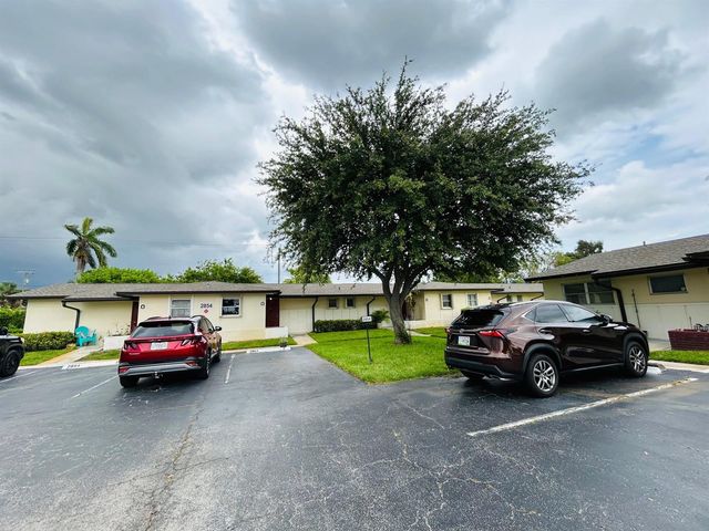 2854 E Ashley Dr Drive E B, West Palm Beach, FL 33415