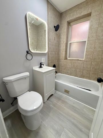 4344 W Lexington Street 1, Chicago, IL 60623