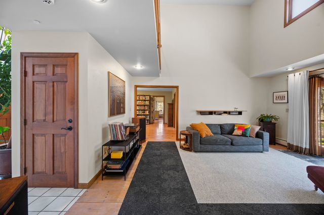 17 Madison Avenue, Kingston, NH 03848