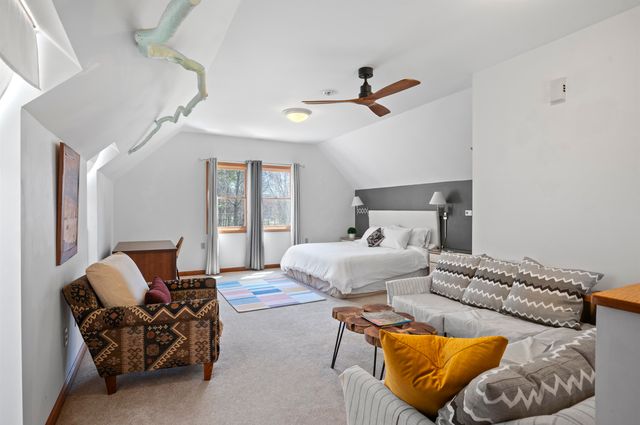 17 Madison Avenue, Kingston, NH 03848