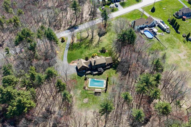 17 Madison Avenue, Kingston, NH 03848