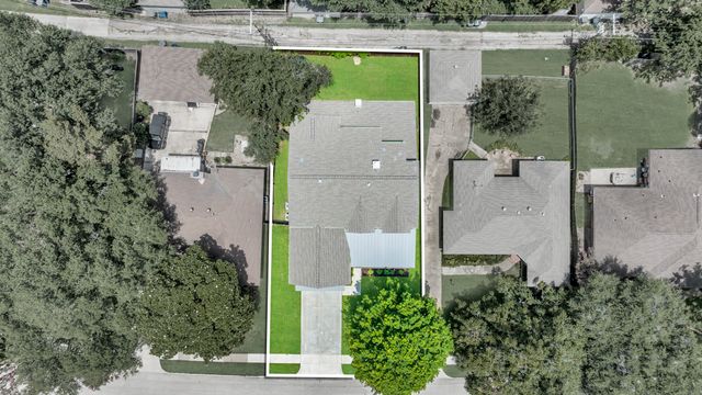 7215 Bennington Drive, Dallas, TX 75214