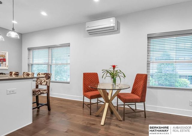 3130 Mayberry Court, Omaha, NE 68105