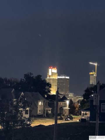 3130 Mayberry Court, Omaha, NE 68105