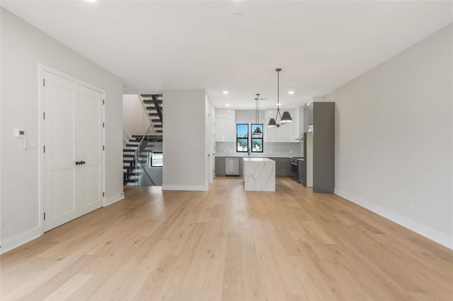 2237 Blalock Road, Houston, TX 77080