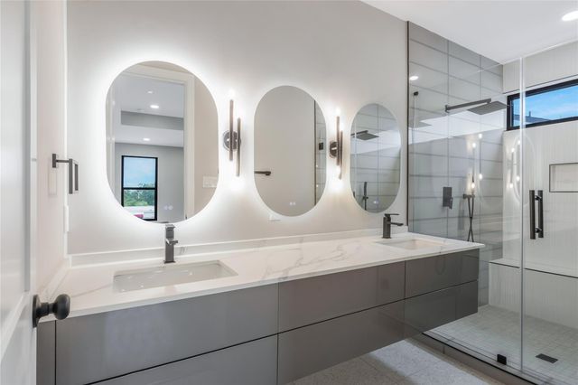 2237 Blalock Road, Houston, TX 77080