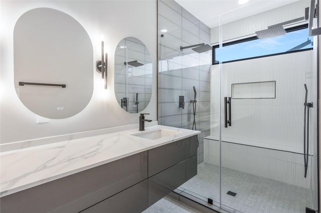 2237 Blalock Road, Houston, TX 77080