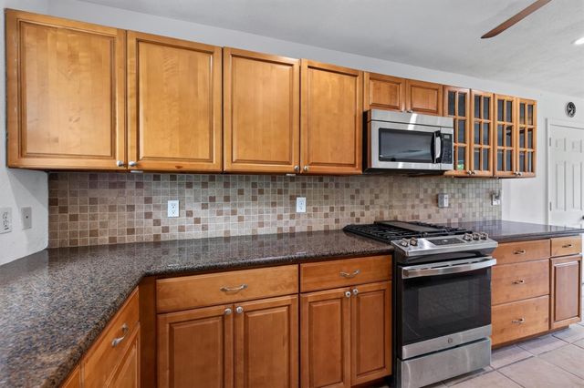 1406 Cedarbrook Court, Seabrook, TX 77586