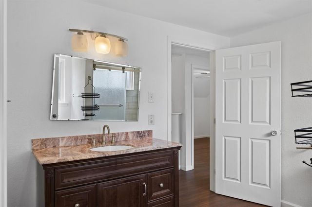 1406 Cedarbrook Court, Seabrook, TX 77586