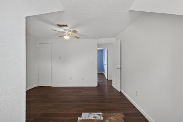 1406 Cedarbrook Court, Seabrook, TX 77586
