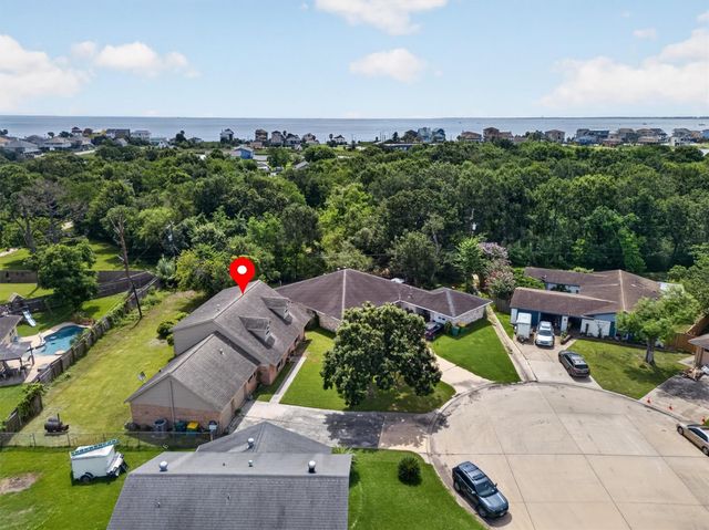 1406 Cedarbrook Court, Seabrook, TX 77586