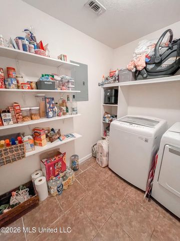 106 Thompson, Long Beach, MS 39560