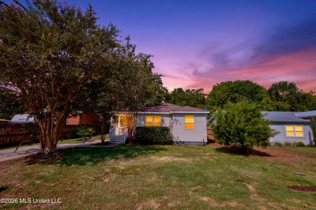 106 Thompson, Long Beach, MS 39560