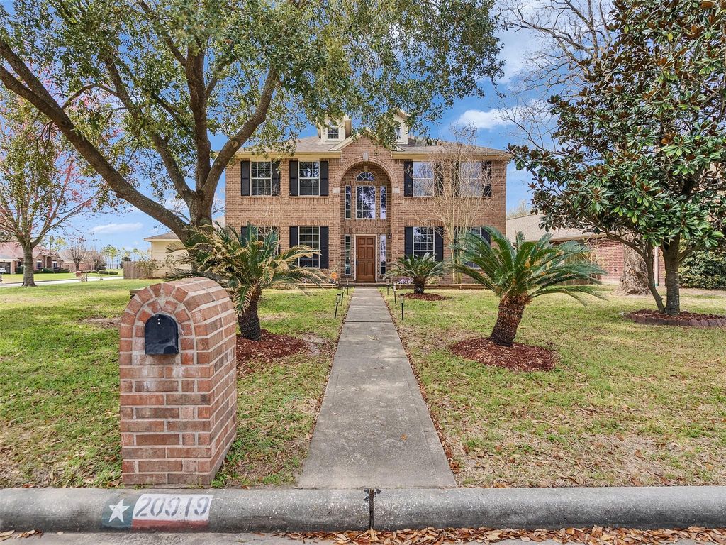 20919 Burnt Amber Lane, Houston, TX 77073