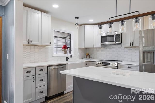 203 Ewing Drive, Belmont, NC 28012