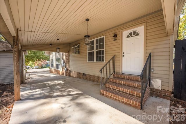 203 Ewing Drive, Belmont, NC 28012