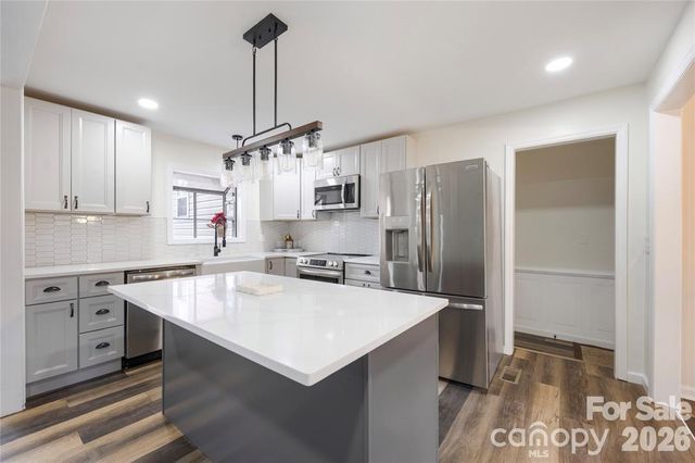 203 Ewing Drive, Belmont, NC 28012
