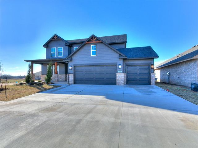 7701 Three Woods Lane, Yukon, OK 73099