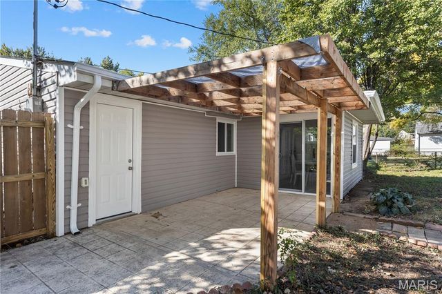 9237 Harold Drive, Woodson Terrace, MO 63134