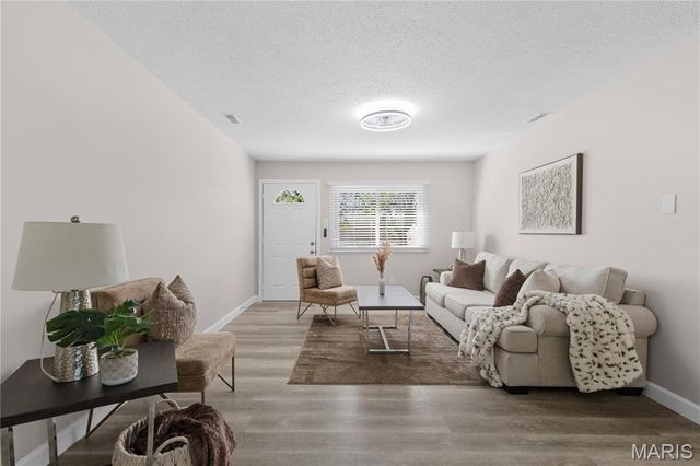 9237 Harold Drive, Woodson Terrace, MO 63134