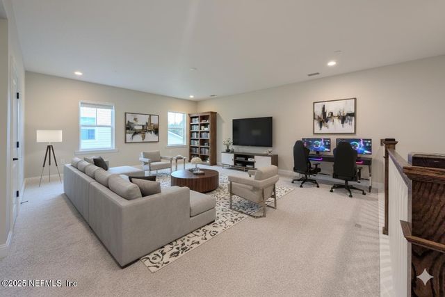 75 CAROUSEL Drive, Ponte Vedra, FL 32081