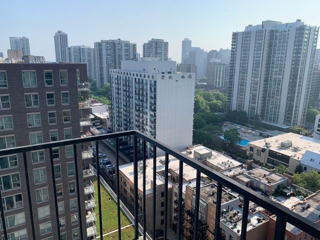 1212 N La Salle Drive 1910, Chicago, IL 60610