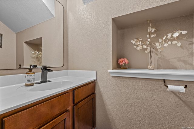 1235 Nicholas Manor, San Antonio, TX 78258