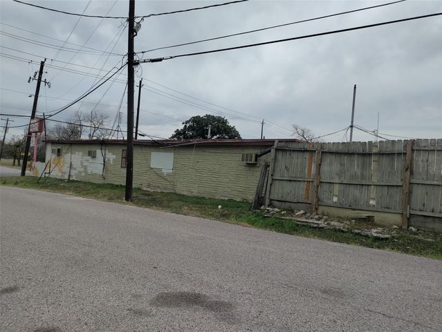 5810 Old Spanish Trail, Houston, TX 77023