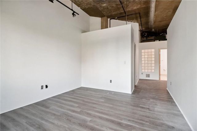 3235 Roswell Road NE 716, Atlanta, GA 30305