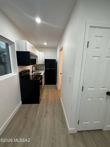 3243 E Camden Street, Tucson, AZ 85716