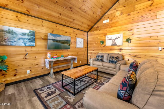 3131 Cherokee Valley Drive, Sevierville, TN 37862