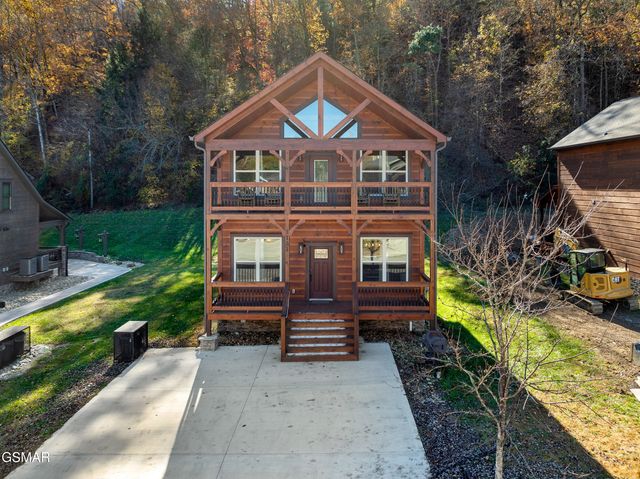 3131 Cherokee Valley Drive, Sevierville, TN 37862
