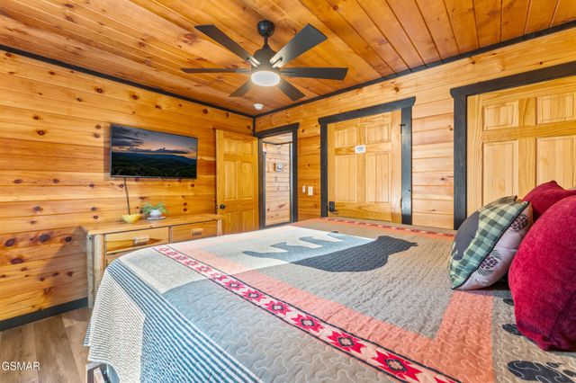 3131 Cherokee Valley Drive, Sevierville, TN 37862