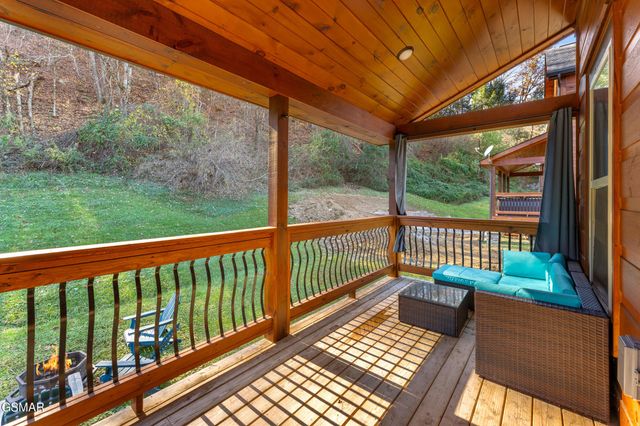 3131 Cherokee Valley Drive, Sevierville, TN 37862