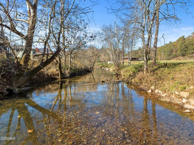 3131 Cherokee Valley Drive, Sevierville, TN 37862