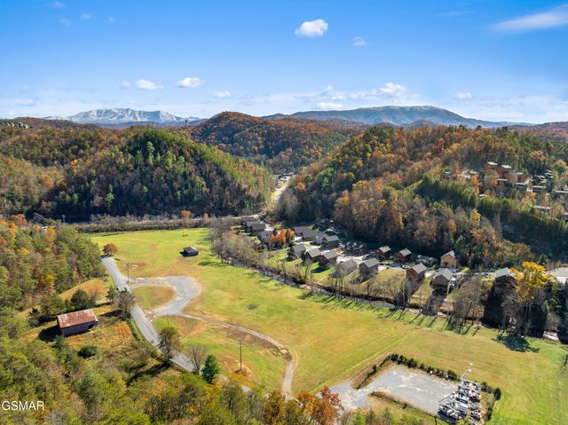 3131 Cherokee Valley Drive, Sevierville, TN 37862