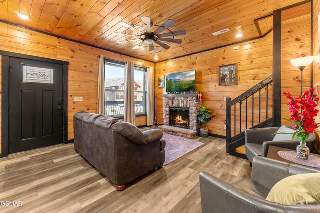 3131 Cherokee Valley Drive, Sevierville, TN 37862