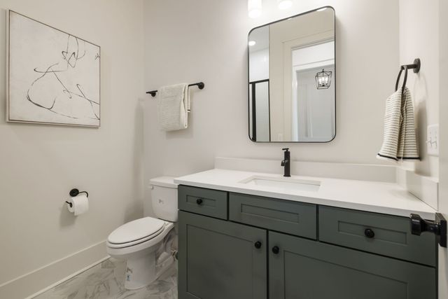 4041 Kathie Dr, Thompsons Station, TN 37179