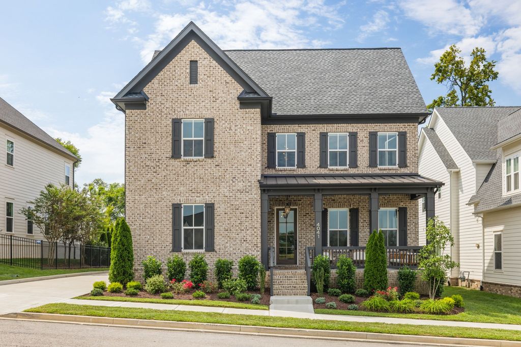 4041 Kathie Dr, Thompsons Station, TN 37179