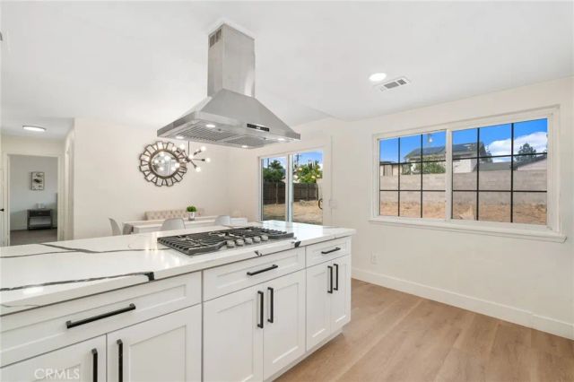 7345 Palm, Fontana, CA 92336