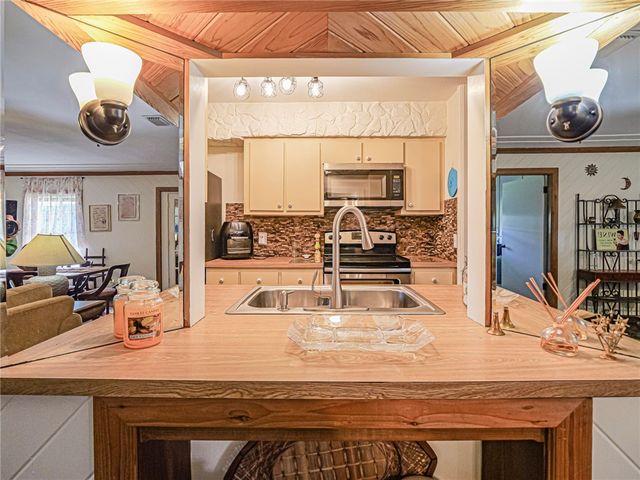 174 Joy Haven Drive, Sebastian, FL 32958