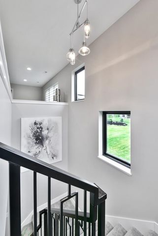 2373 S 220th Avenue, Elkhorn, NE 68022