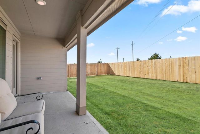 11202 34th Avenue N, Texas City, TX 77591