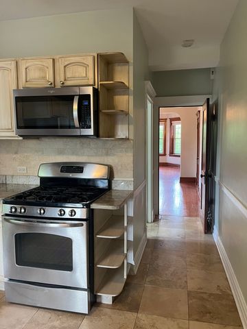 8037 FLORAL Avenue 2, Skokie, IL 60077