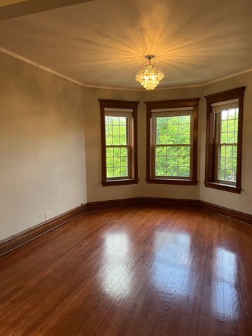 8037 FLORAL Avenue 2, Skokie, IL 60077