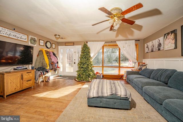 1853 MCCALL AVE, Mays Landing, NJ 08330