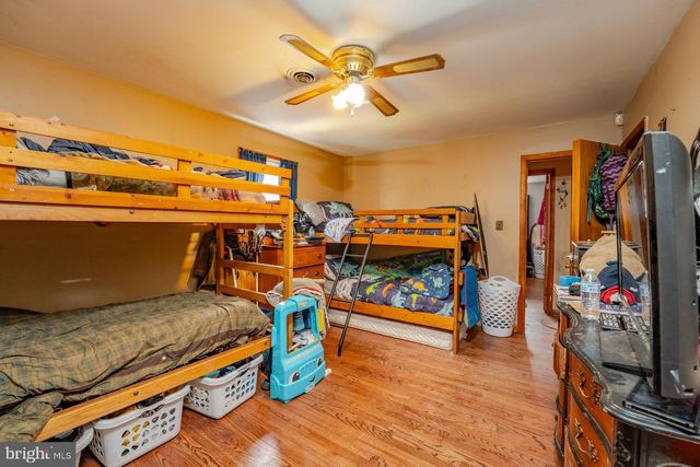 1853 MCCALL AVE, Mays Landing, NJ 08330