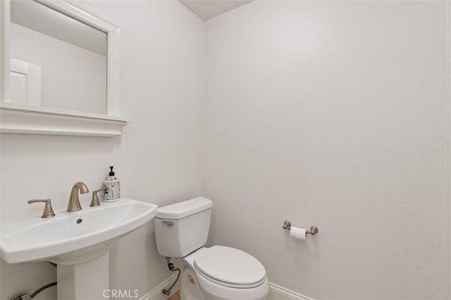 1 Tumbleweed, Irvine, CA 92603