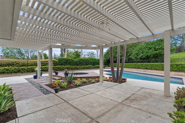 1 Tumbleweed, Irvine, CA 92603